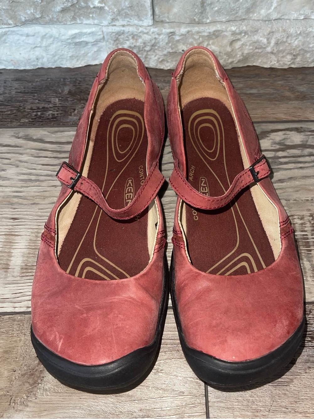 KEEN Sienna Mary Jane Shoes Women’s 8.5 Red Leather Contour Arch 1008623 EU 39